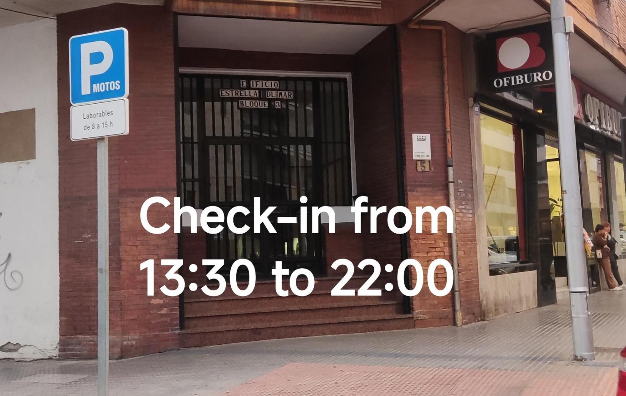 Апартаменты Vacacional Buyma - Parking Privado -Gratuito- Малага Экстерьер фото
